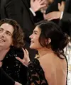 Penampilan Kylie Jenner di Golden Globes 2024 mengundang begitu banyak perhatian. Ia tiba di Golden Globes 2024 bersama sang kekasih Timoth&eacute;e Chalamet. [Foto: Instagram]
