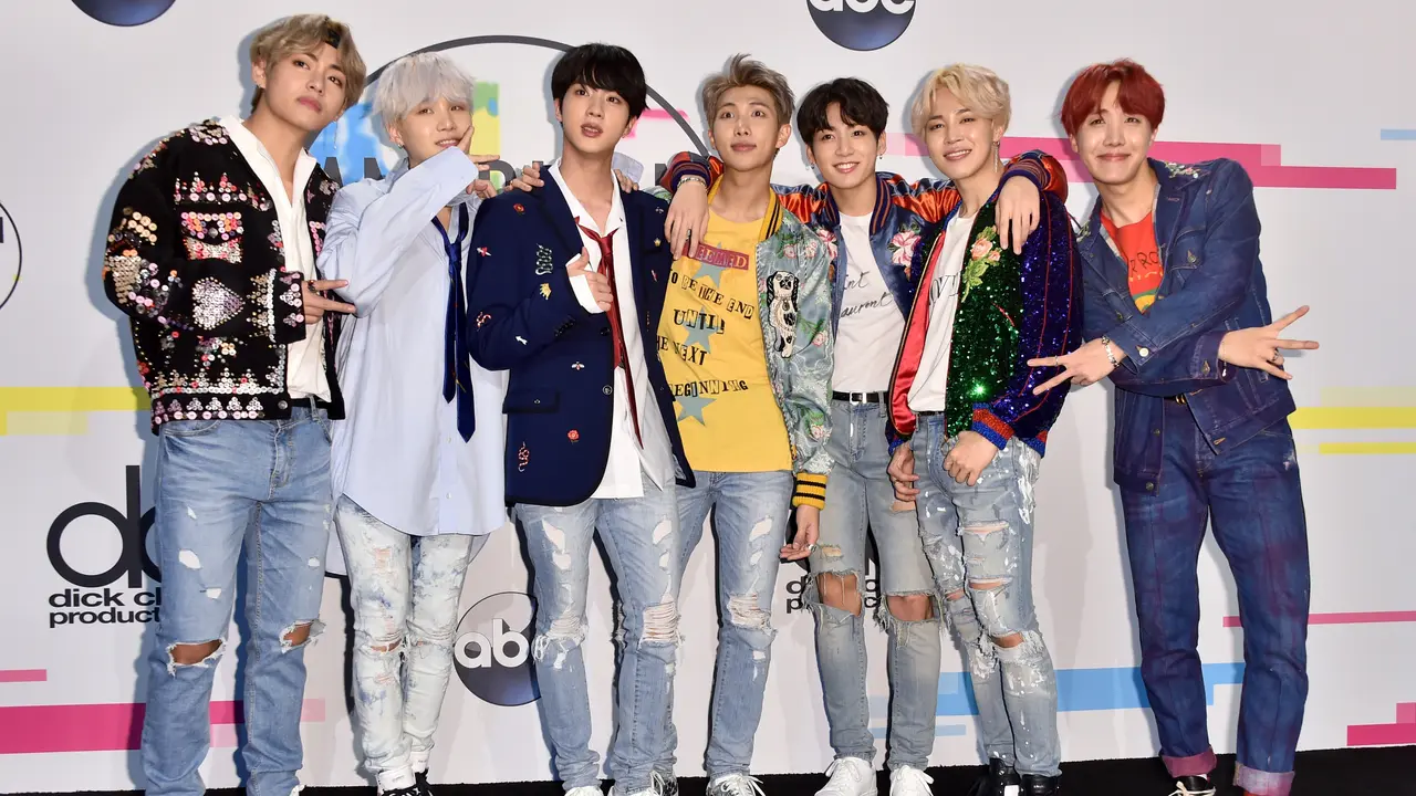 [Bintang] BTSDua Penampilan Memukau BTS di Ellen Show
