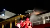 Toko Bahan Bangunan Terbakar hingga Bisnis Pernak-Pernik Pokemon