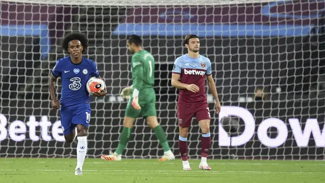 Chelsea Tumbang di Markas West Ham United