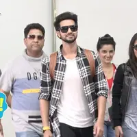 Shakti Aorora dan Radhika Madan yang berperan di serial Ranveer dan Ishani baru saja tiba di Jakarta pada Sabtu, (4/3). Melihat banyak sambutan dari fans, mereka pun sangat senang. 