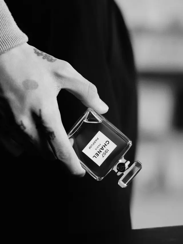 Jung Kook BTS Ungkap Sisi Personal Lewat Film Baru Bersama CHANEL Fragrances