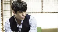 Sukses Criminal Designer hingga film komedi Twenty, Kim Woo Bin terus diminta beraksi di film layar lebar kembali.