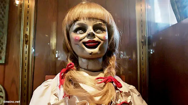 the-conjuring-doll-130729c.jpg