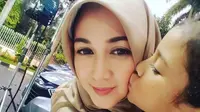 Kabar Dina Lorenza Yang Kini Makin Cantik Dengan Hijab