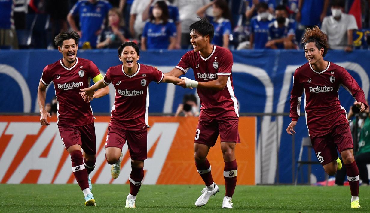 Vissel Kobe yang ada di puncak klasemen dengan 55 poin sedang berupaya untuk meraih gelar J1 League pertama mereka sepanjang sejarah.