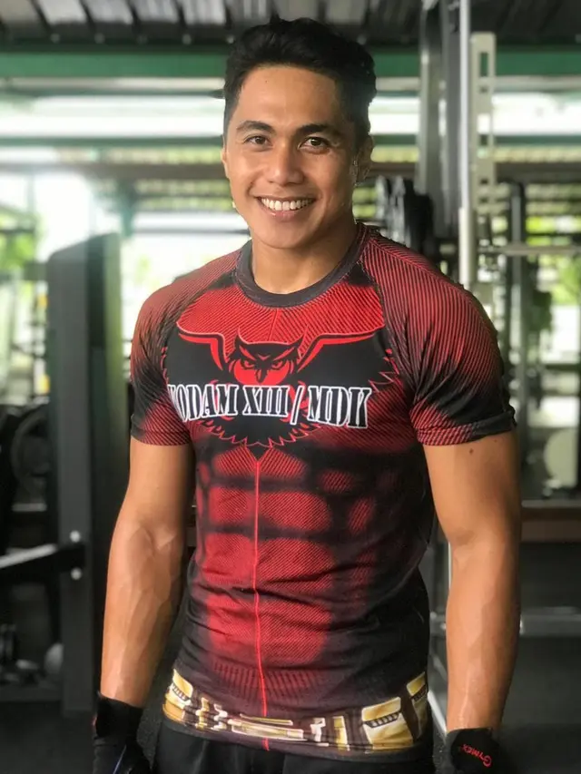 Resmi Dinyatakan Sebagai Pria, Ini 6 Potret Terbaru Aprilia Manganang yang Kekar
