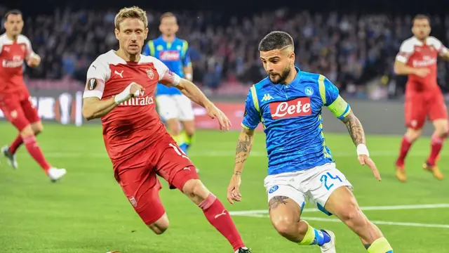 Pesepak Bola Mungil Terhebat di Era Sepak Bola Modern