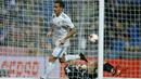 Aksi pemain Real Madrid, Lucas Vazquez usai membobol gawang Numancia pada laga Copa Del Rey di Santiago Bernabeu stadium, Madrid, (10/01/2018). Real Madrid unggul agregat 5-2 atas Numancia. (AP/Francisco Seco)