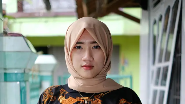 5 Inspirasi Model Batik Atasan Wanita Terbaru, Modern dan Elegan untuk Berbagai Acara
