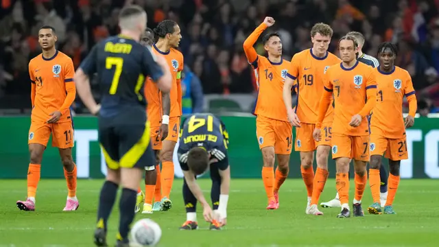 Bermain di Johan Cruyff Arena, Belanda Berpesta Gol