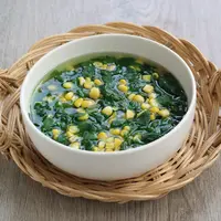 ilustrasi sayur bening/aniestia n/Shutterstock