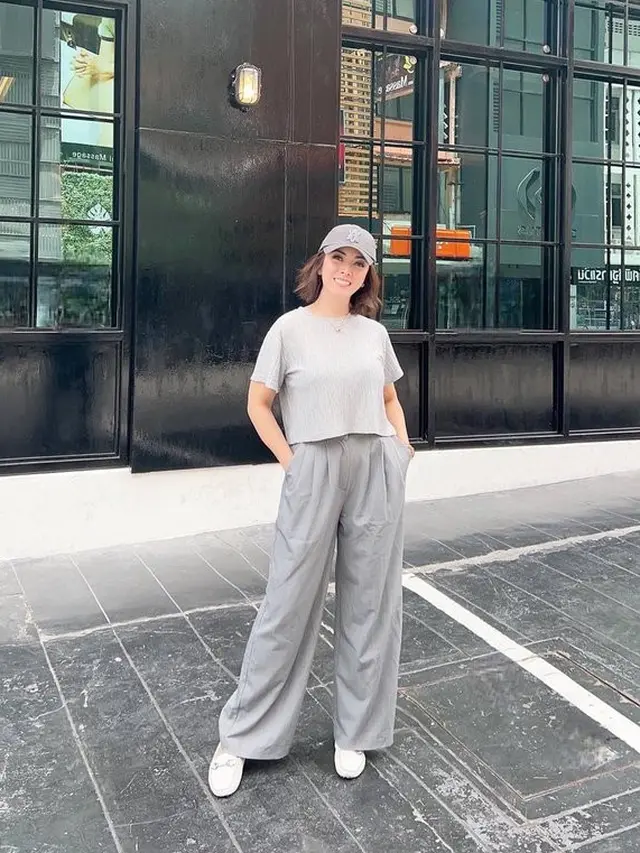 [Fimela] Dhena Devanka