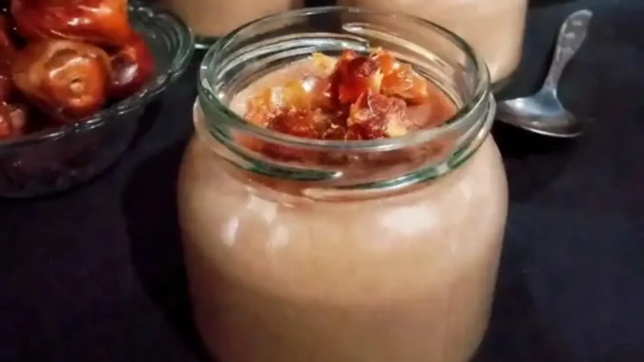 Resep puding susu kurma untuk lengkapi menu sahur dan buka puasa. (dok.Cookpad @dapur_imaimey)