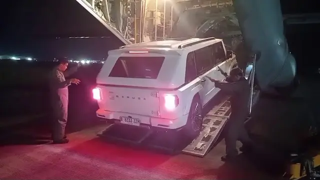 Mengintip Proses Maung MV3 Milik Prabowo Diterbangkan ke KTT ASEAN Filipina