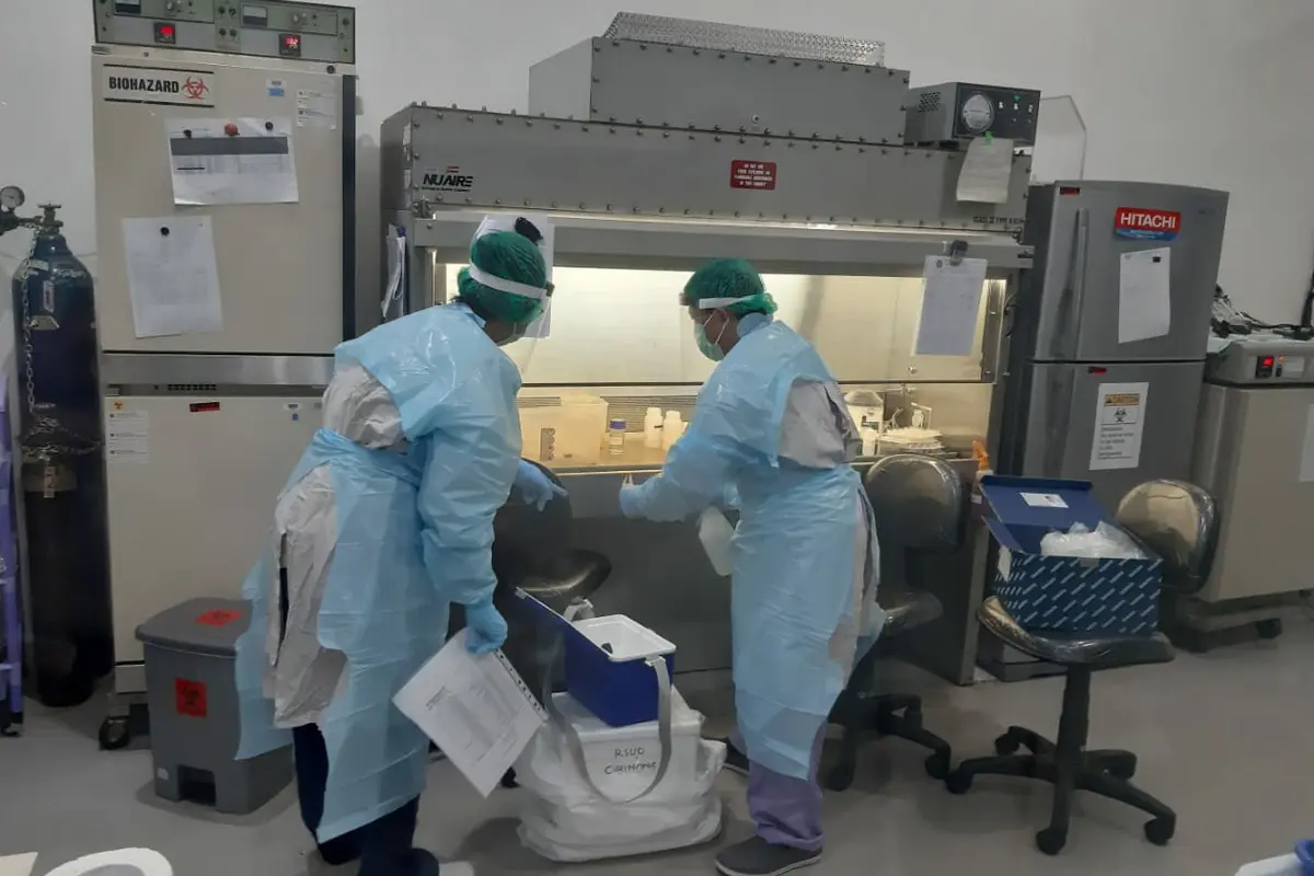 Laboratorim uji Covid-19 milik Institut Pertanian Bogor (IPB)
