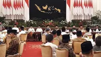 Presiden Joko Widodo atau Jokowi menggelar buka puasa bersama di Istana (Merdeka.com/ Intan Umbari)