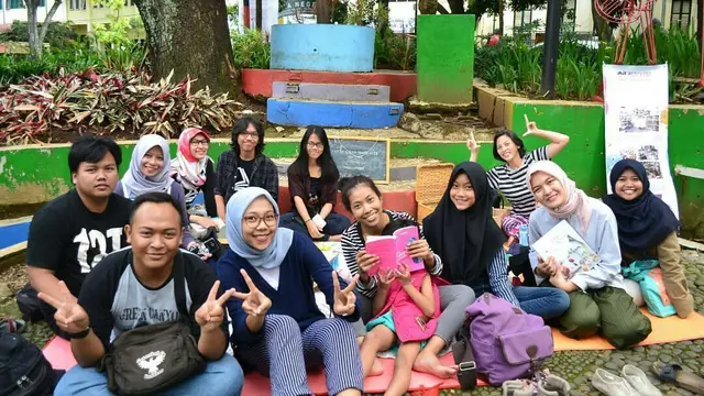 [Bintang] Tak Sekadar Membaca, Komunitas Pecandu Buku Juga Bersuara Lewat Ulasan