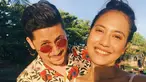 Selebriti kakak beradik Pevita Pearce dan Keenan Pearce kerap dijuluki sebagai sibling goals. Manisnya kedekatan keduanya tampak seperti orang pacaran ini sudah terjalin sejak kecil. Pevita mengaku sejak kecil tak bisa pisah dari Keenan.(Liputan6.com/IG/@pevpearce)