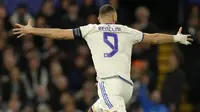 Namun sayang, Karim Benzema benar-benar menjadi mimpi buruk bagi Chelsea. Bomber ganas itu mencetak hattrick masing-masing menit ke-21, 24 dan 46. (AP/Kirsty Wigglesworth)