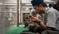 Ilustrasi doa, ibadah, muslim, Islam. (Photo by Masjid Pogung Dalangan on Unsplash)