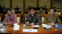 Ki-ka: Ketua PPATK Muhammad Yusuf, Wakil Ketua KPK Laode M Syarif dan Saut Situmorang saat mengikuti Rapat Dengar Pendapat (RDP) dengan Komisi XI di Komplek Parlemen Senayan, Jakarta, Selasa (26/04). (Liputan6.com/Johan Tallo)