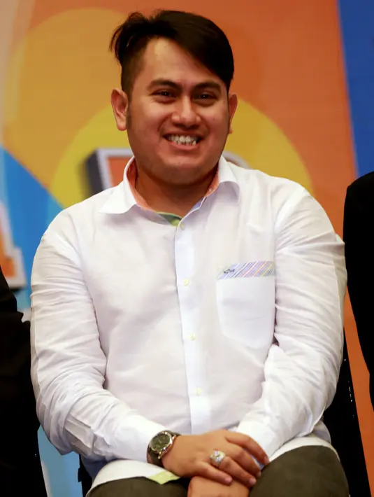 Penyanyi yang terkenal berkat ajang pencarian bakat dangdut ini juga dikabarkan tengah menjalin kedekatan dengan wanita Arab. (Wimbarsana/Bintang.com)