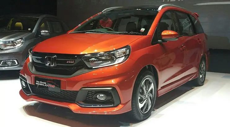 Honda Mobilio pernah menggoyahkan dominasi Toyota Avanza.