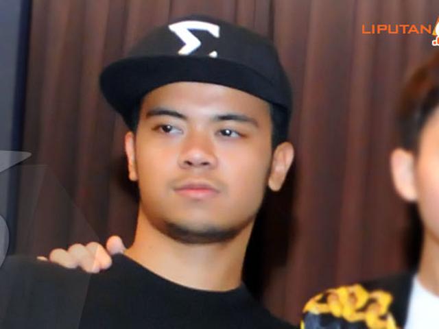 Wah Reza Smash Punya Pacar Baru Page 4 Showbiz Liputan6 Com