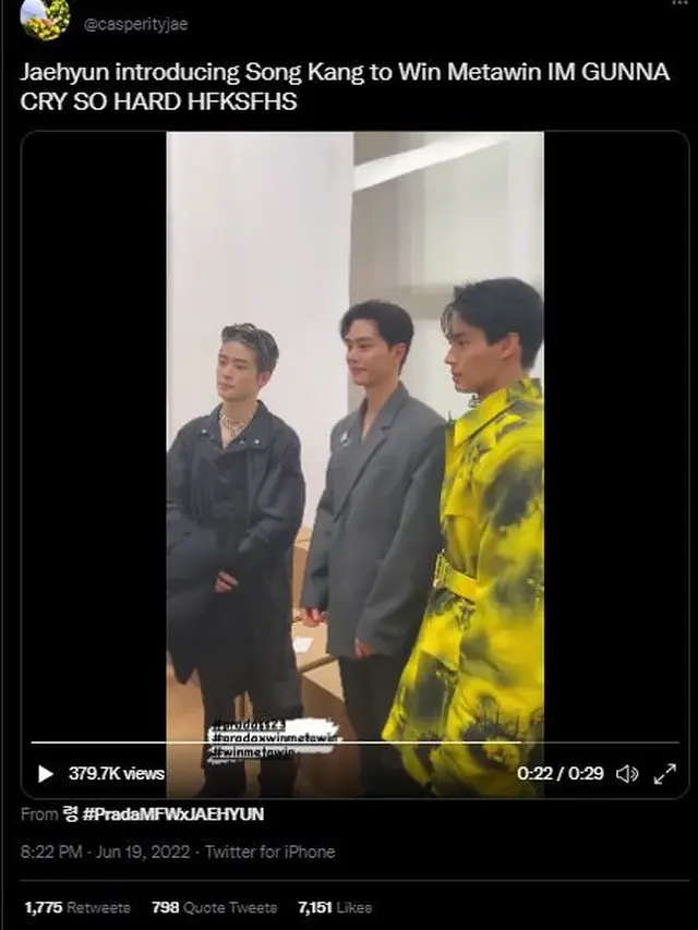 Jaehyun NCT, Song Kang, dan Win Metawin dalam unggahan warganet. (Twitter/ @casperityjae)