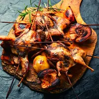 ilustrasi puyuh bakar/Lunov Mykola/Shutterstock