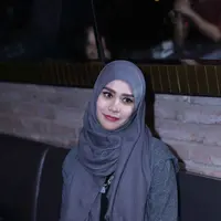 Baik Zaskia maupun sang suami menginginkan jika proses persalinan kelahiran buah hati ketiga mereka secara normal. Selain persalinan normal, ibu dua anak ini juga mewajibkan ASI 2 tahun untuk bayinya nanti. (Nurwahyunan/Bintang.com)