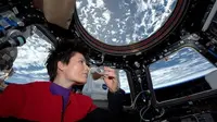 Para antariksawan sekarang sudah dapat menikmati kopi espresso segar di International Space Station (ISS). 