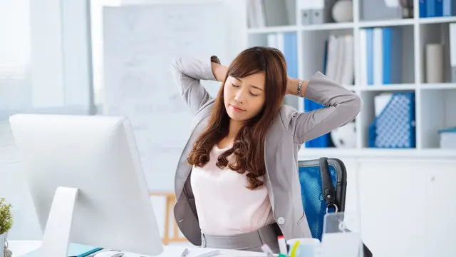 Cara Jitu Hidup Sehat dari Balik Meja Kerja, Kamu Harus Coba!