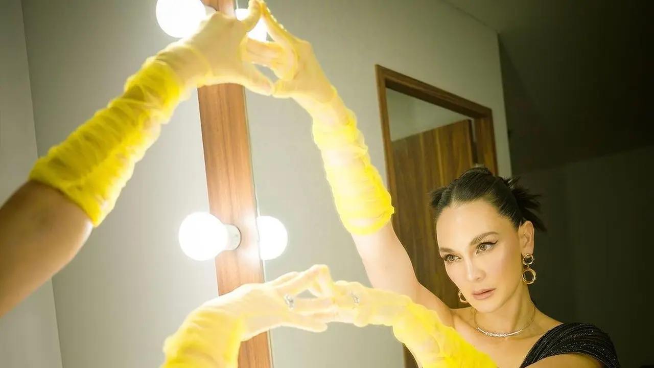 Luna Maya