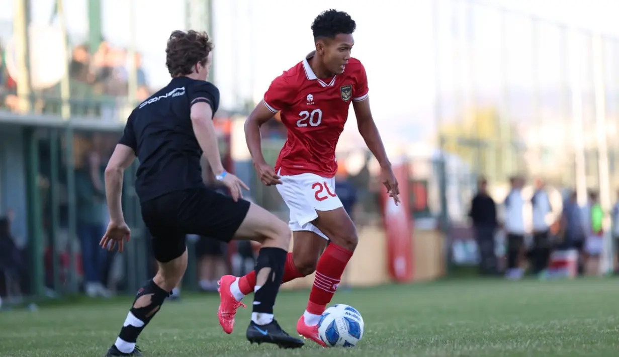 Timnas Indonesia U-20 sempat tertinggal terlebih dahulu 0-1 pada babak pertama. Namun di babak kedua Indonesia berhasil menahan imbang lawannya. (Dok. PSSI)