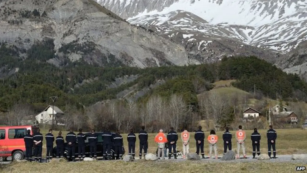 Kopilot Diduga Jatuhkan Germanwings Familiar Pegunungan Alpen
