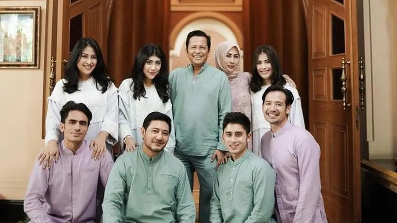 6 Potret Kebersamaan Alshad Ahmad dan Keluarga, Dikenal Konglomerat