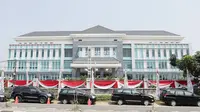 Mulai beroperasi 2008, kini pada 2017 KPW BI provinsi Banten memiliki gedung baru dan telah beroperasi secara penuh.