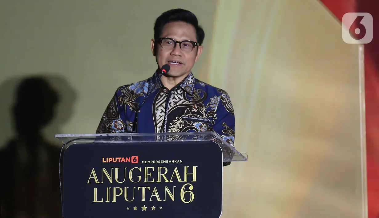 Menteri Koordinator Bidang Pemberdayaan Masyarakat, Abdul Muhaimin Iskandar saat menghadiri ajang penghargaan tahunan Anugerah Liputan6 2025 di The Hall, Lantai 8 SCTV Tower, Senayan, Jakarta, Kamis (16/10/2025). (Liputan6.com/Helmi Fithriansyah)