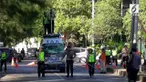 Polresta Surakarta menggelar olah TKP perkara pembunuhan pemotor eko Prasetio yang ditabrak mobil di Solo. Selama olah TKP, Jalan KS Tubun ditutup. Olah TKP juga disaksikan keluarga korban