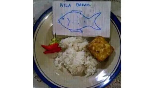 6 Potret Menu Akhir Bulan Anak Kos Mengkhayal Pakai Kertas Ini Bikin Elus Dada