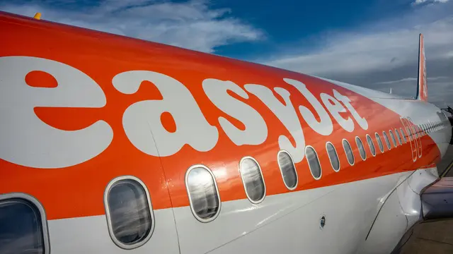 Pesawat easyJet