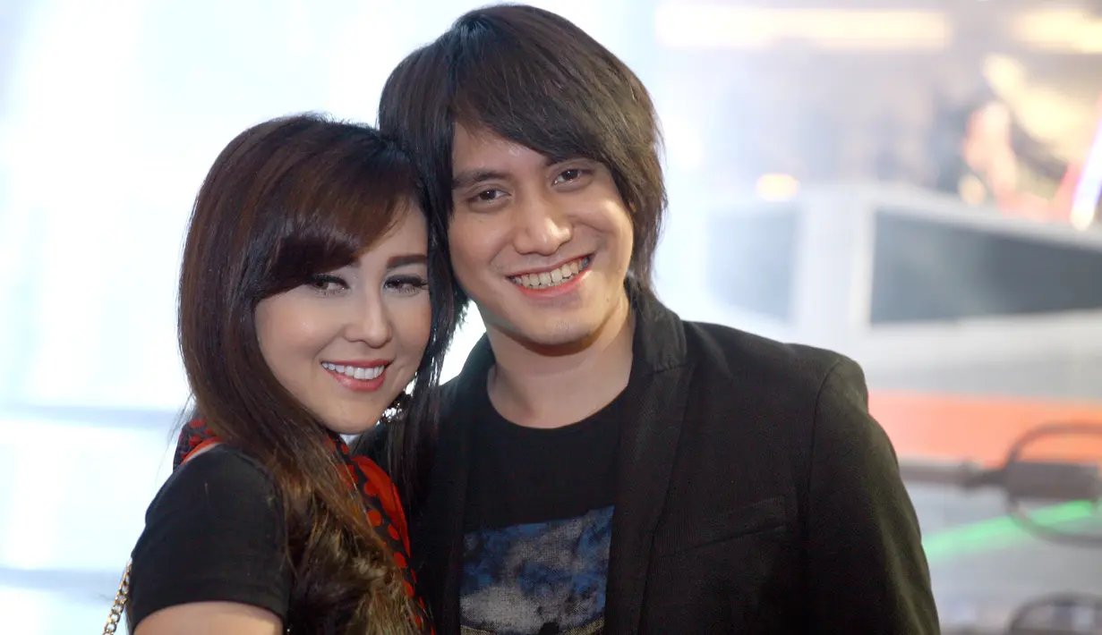 "Meleset tahunnya tapi bukan yang karena ketidaksengajaan gitu sih, jadi kami memang mencari waktu yang lebih tepat lagi," kata Kevin. (Nurwahyunan/Bintang.com)