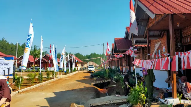 Hunian tetap resmi diserahterima BPKH kepada warga penyintas bencana pergerakan tanah di Desa Kertaangsana, Nyalindung, Kabupaten Sukabumi (Liputan6.com/Istimewa).