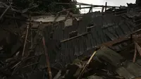 Diterjang Puting Beliung, Atap Rumah di Bogor Beterbangan