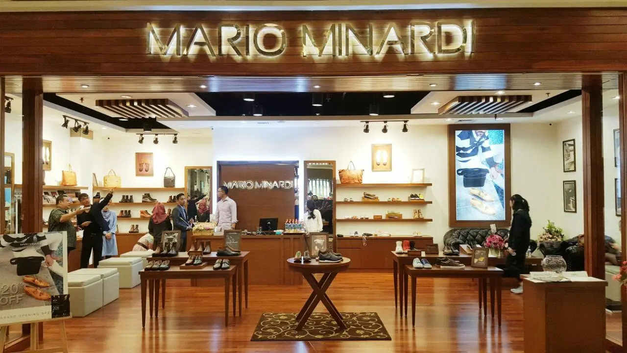 Brand Sepatu Kulit Ini Hadir Manjakan Fashionista di Bandung