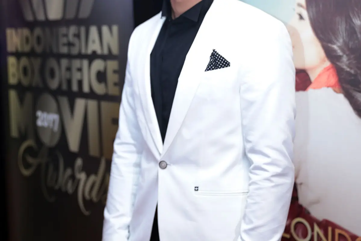 [Bintang] Dion Wiyoko