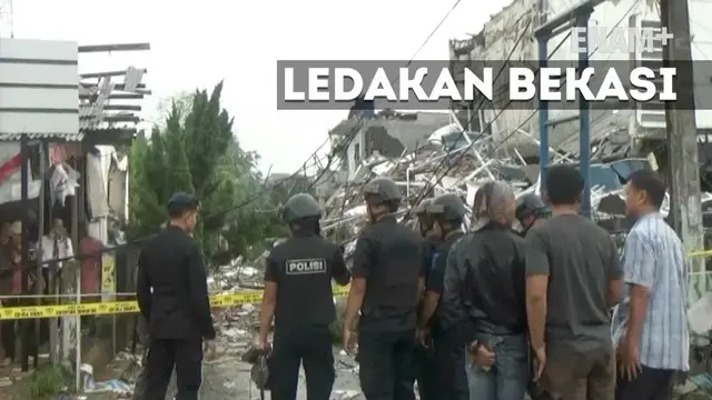 Tim Gegana Polda Metro Jaya menyelidiki ledakan yang terjadi di pondok Melati Bekasi, Jawa Barat
