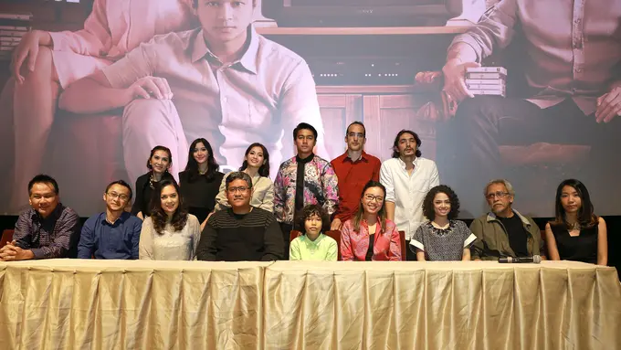 [Bintang] Premiere film Sabtu Bersama Bapak